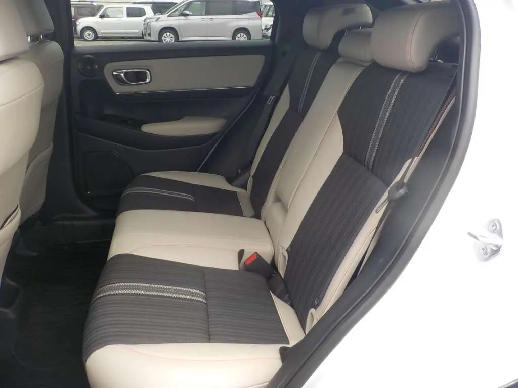 Lot 6404263 photo 21